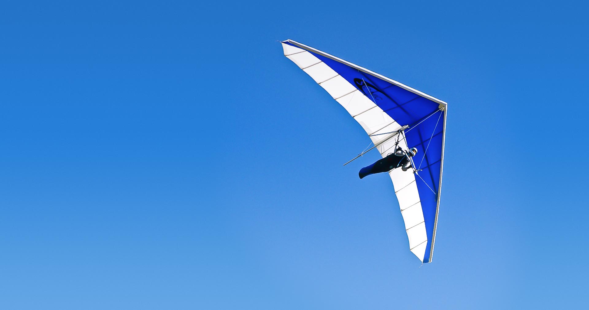 aeroclub slider slide3